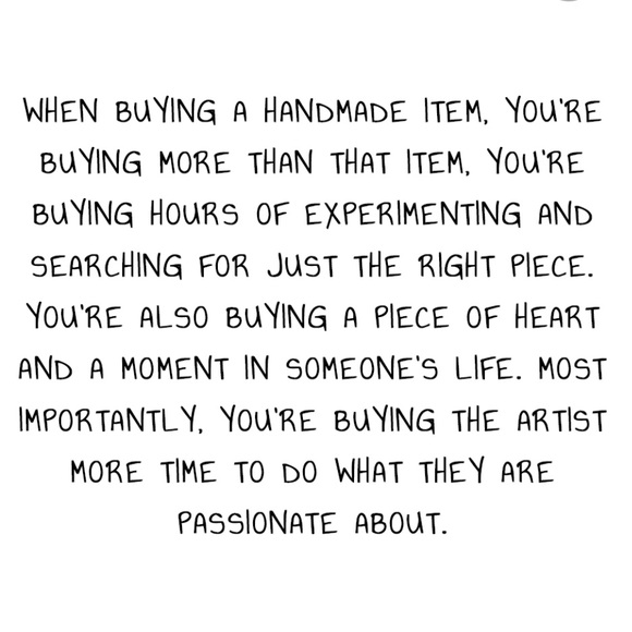 SOLD NO LONGER AVAILABLE 🌿 Shoulder Bow Dress - Picture 7 of 8